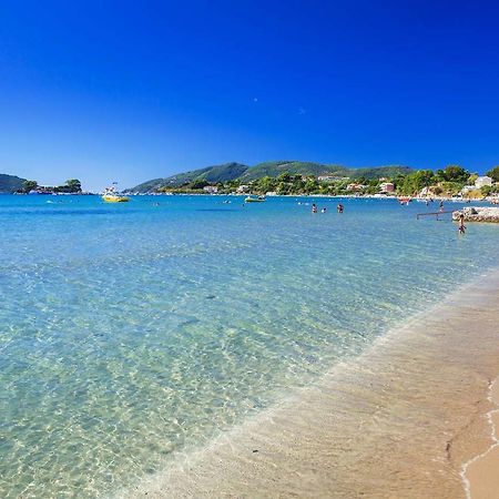 Marabou Beach Apartments Лаганас Экстерьер фото